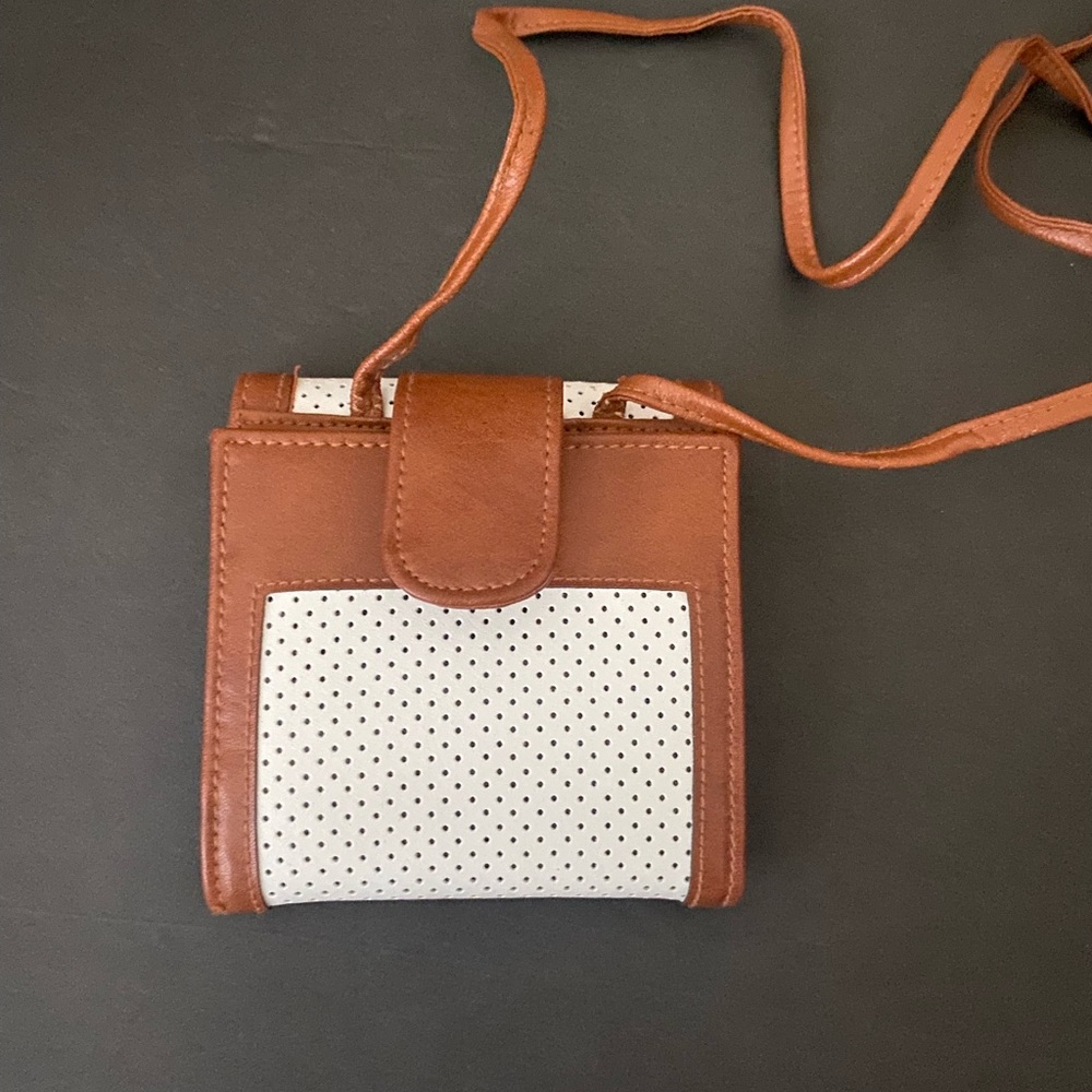NWOT Wallet with shoulder Bag